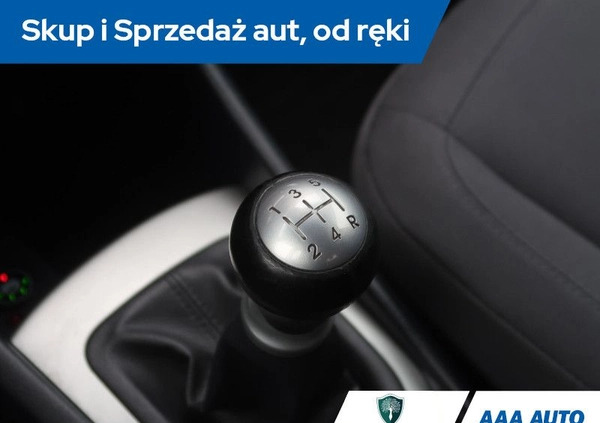 Kia Rio cena 33500 przebieg: 94283, rok produkcji 2016 z Suchedniów małe 191